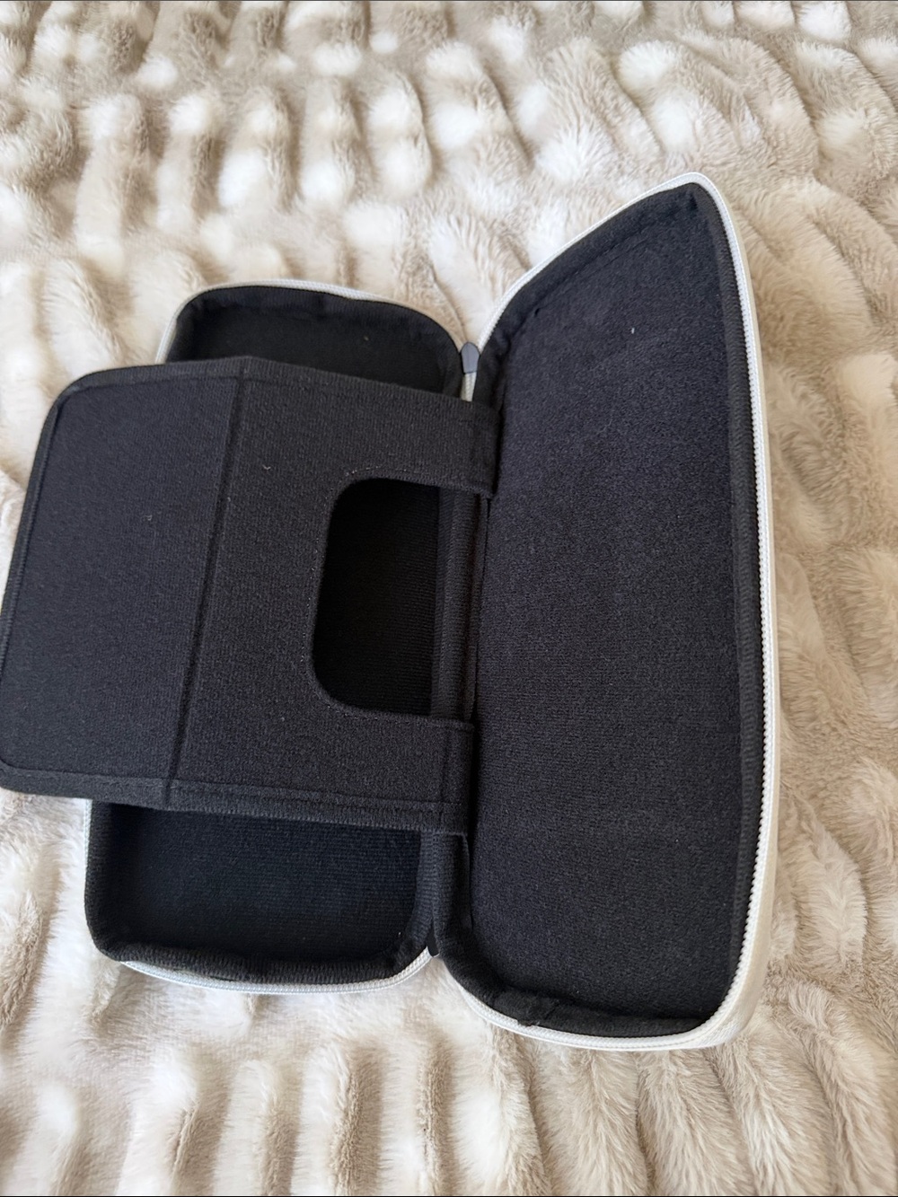 Nintendo switch Case - Picture 4 of 4